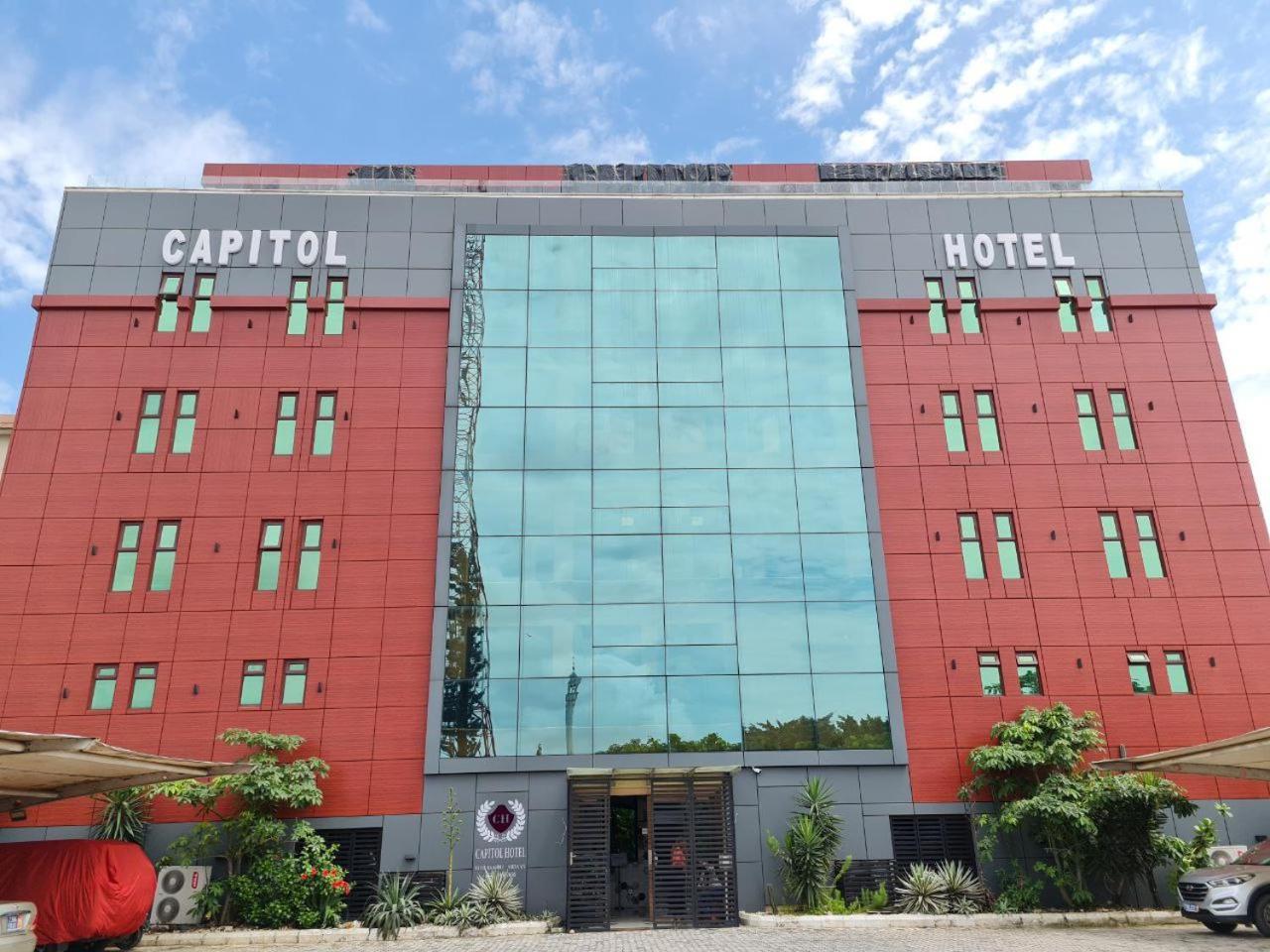 Capitole Hotel Abidjan Exterior photo